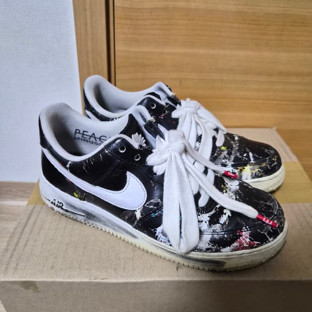 나이키 x 피스마이너스원 에어포스 파라노이즈1.0 280