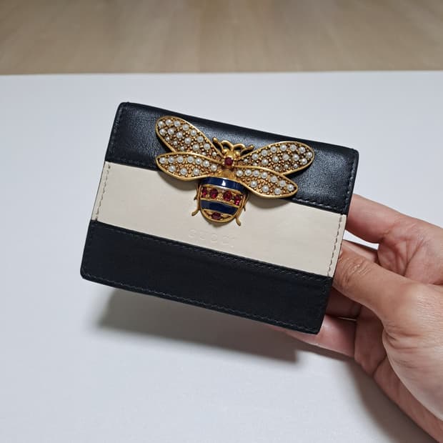 [100%/정품] 구찌 퀸 마가렛 비 지갑, 구찌지갑,구찌반지갑,구찌카드