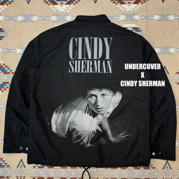 [3][L] 언더커버 신디셔먼 그래픽 프린트 코치자켓 