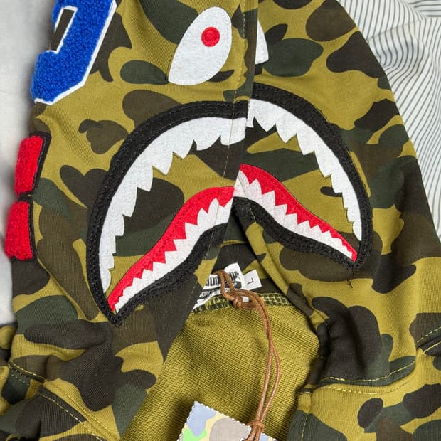 베이프 녹계 카모 후드