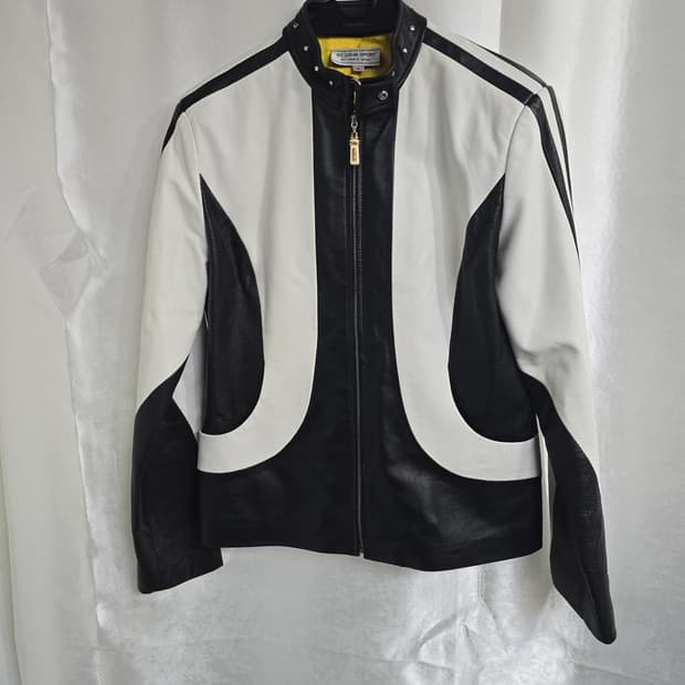 세인트존스포츠 블랙/화이트 가죽 자켓 (1924)