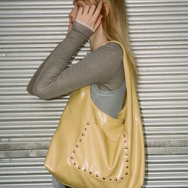 [택포] KHIHO STUD POPO BAG YELLOW