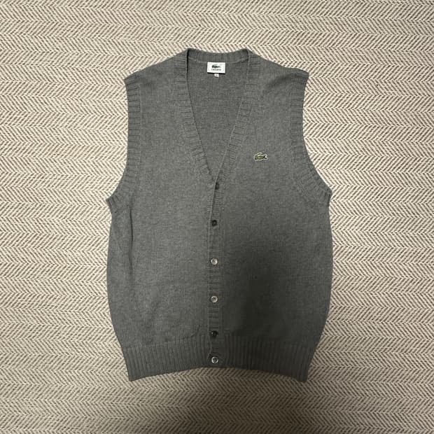 LACOSTE knit vest