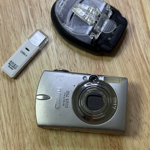 캐논 ixus 750 아일릿 원희 디카 canon 익서스 750