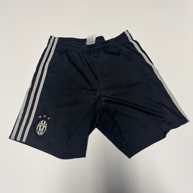 여성 아디다스 트레이닝 삼선 유벤투스 숏츠 반바지 S