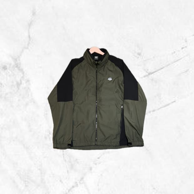 아레나 바람막이 잠바 L