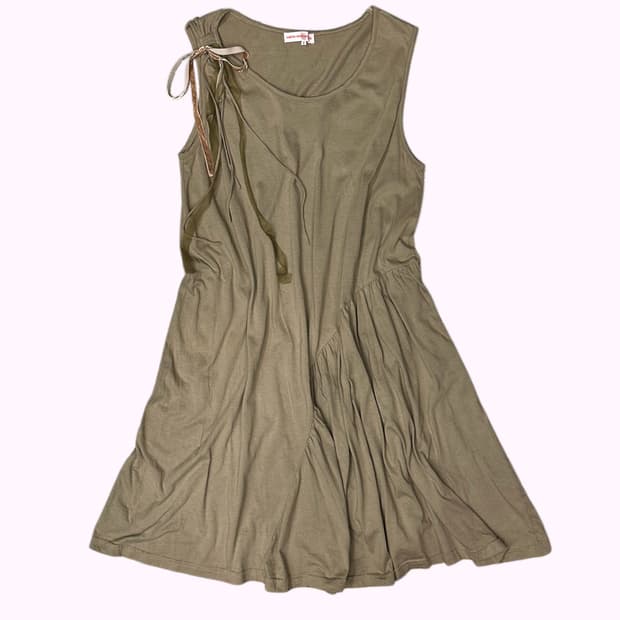 ribbon flare sleeveless dress
