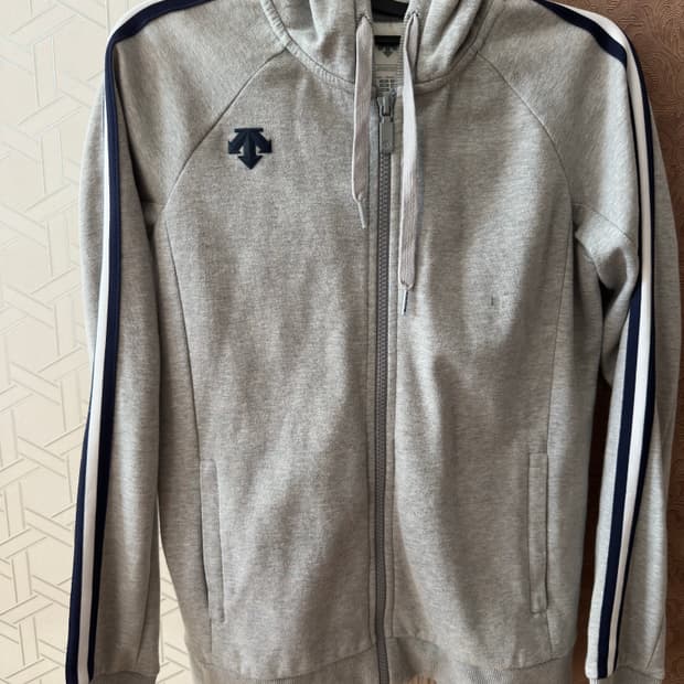 데상트 후드집업 여성s