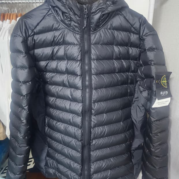 스톤아일랜드 룸우븐 챔버스 나일론 tc 경량 패딩