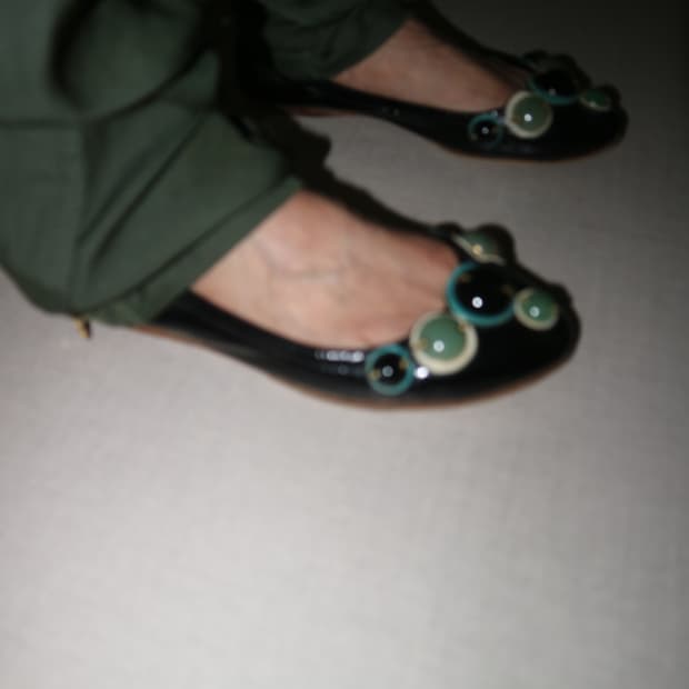 Miu miu motif flat shoes