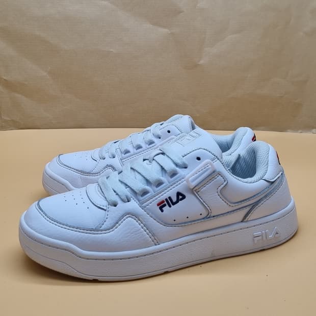 휠라 벨트랩 여성운동화240 