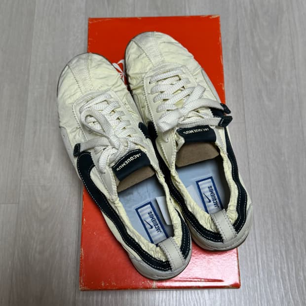 나이키 X 자크뮈스 문슈 285