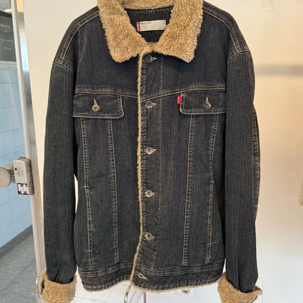 Levi's Sherpa Denim Trucker Jacket 