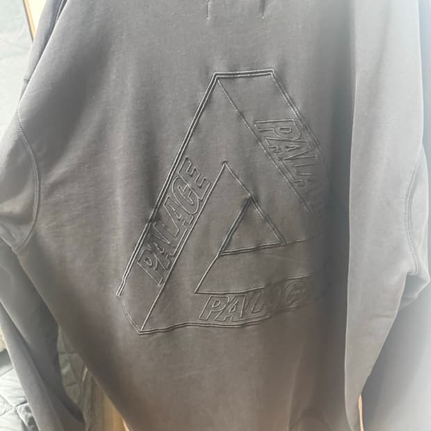 팔라스 p3 크루넥