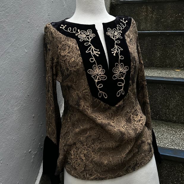 *rare design* 2000s jpn 고딕 에스닉 패턴 롱슬리브 