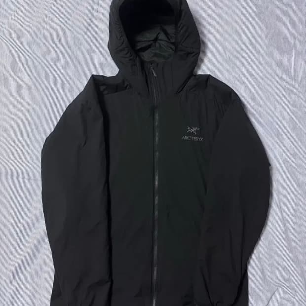 아크테릭스 아톰 LT 후디 