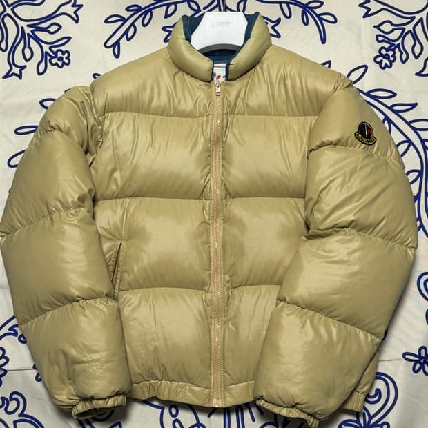 몽클레어80s다운 패딩