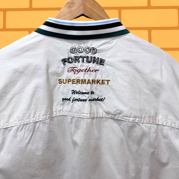 H&M 백로고 자수 셔츠 (L)