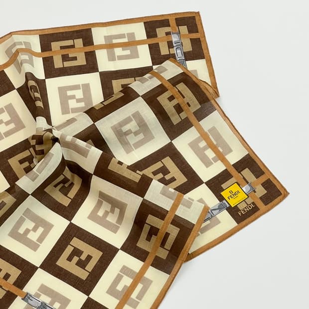 (새상품) fendi / 펜디 쁘띠스카프 손수건