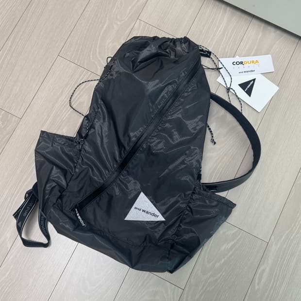 앤드원더 실데이팩 백팩