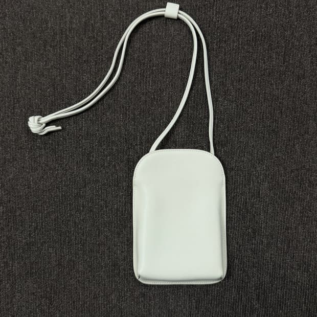 로서울(ROH SEOUL) 아이보리 미니백