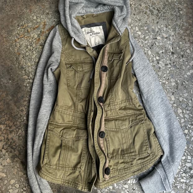 *rare* 2000s 아베크롬비 야상 멀티포켓 후드집업