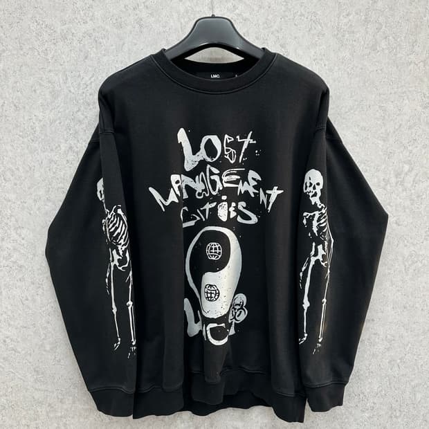 95 LMC 남자 오버핏 스컬 맨투맨