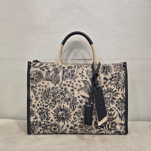 닥스 네이비 플라워 자수 자카드 토트백 가방