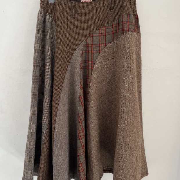 multi-pattern skirt