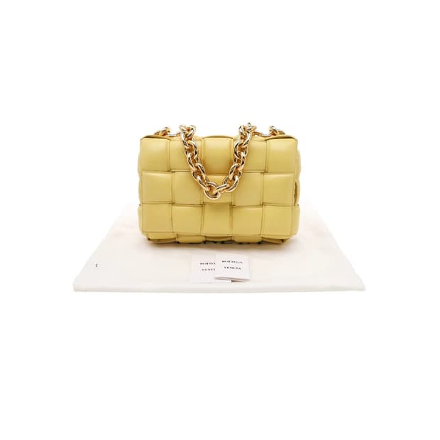 [S급] 보테가베네타 패딩 체인 카세트 크로스백 판매합니다!!!