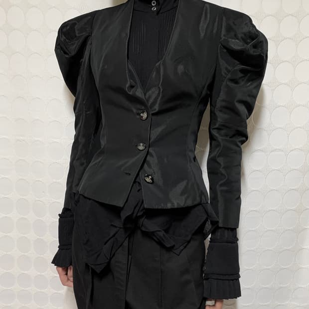 vivienne westwood 언밸런스 7부 소매 자켓