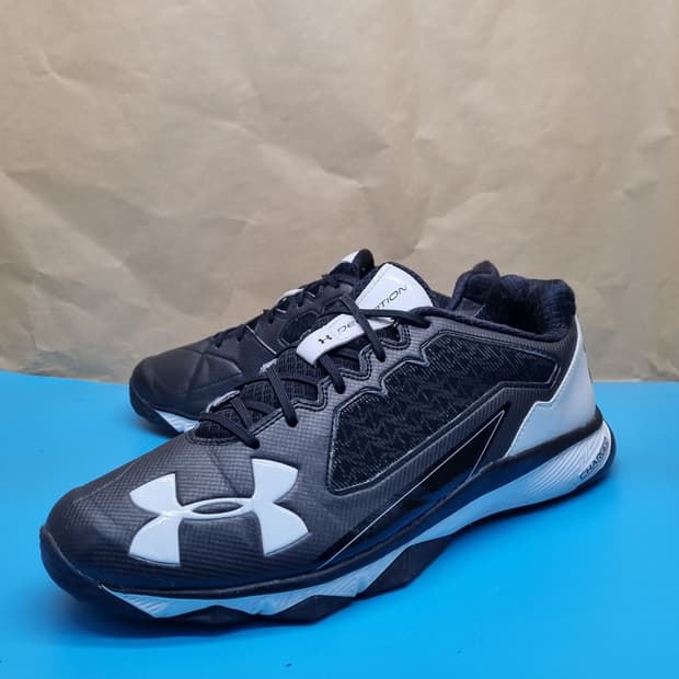 언더아머 인조잔디 야구화285