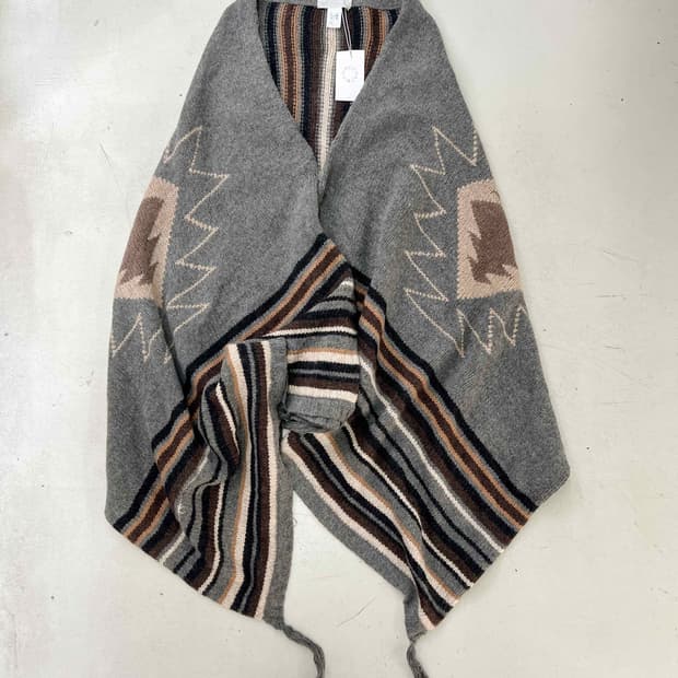 유나이티드 애로우즈 나바호 블랭킷 & 케이프