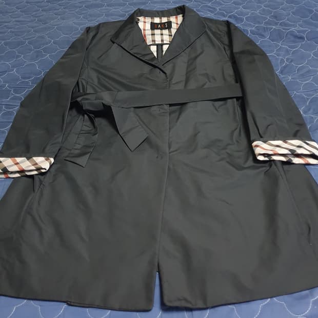 닥스 레이디스 빈티지체크 폴리 스포티 트렌치코트 블랙 (92-160)