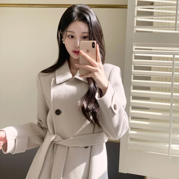 라이트미 오드리 햅번 코트 아이보리