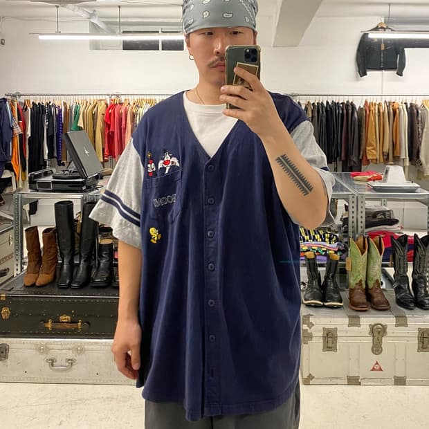2001 LOONEY TUNES baseball shirt 루니툰즈