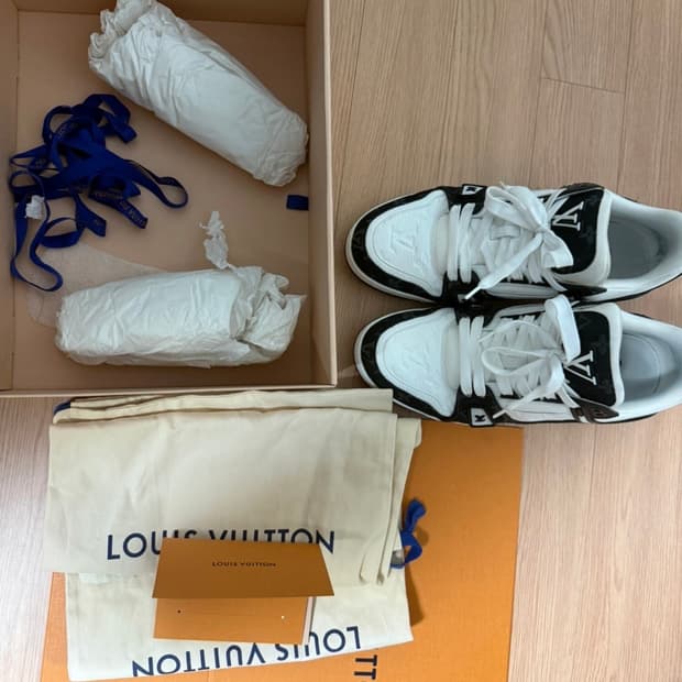 루이비통 트레이너 8.5