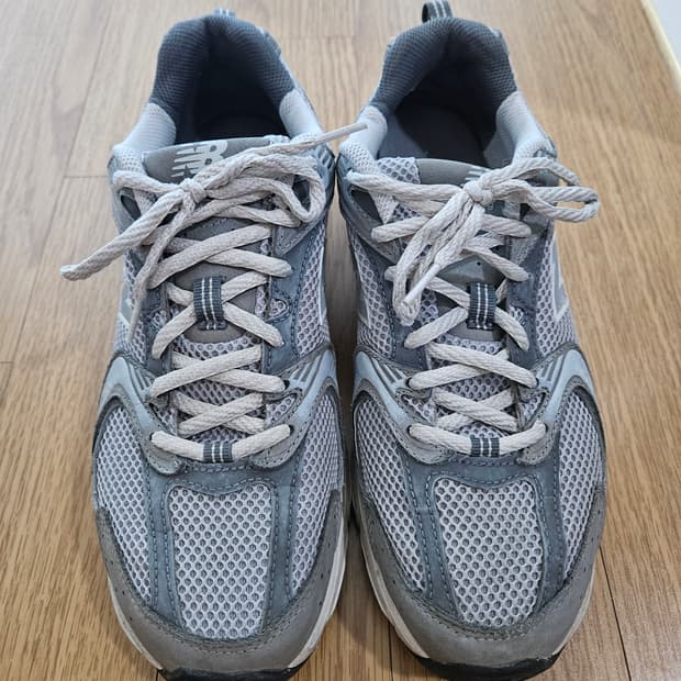 뉴발란스 530 프리미엄 빈티지 275사이즈