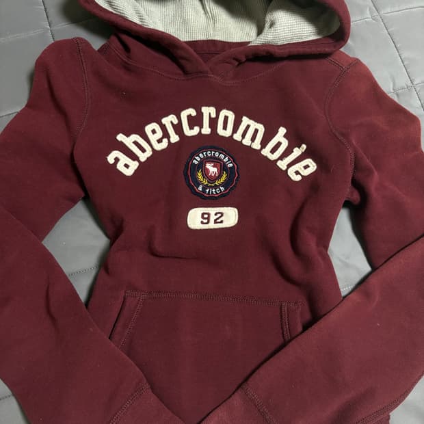 아베크롬비 버건디 키즈