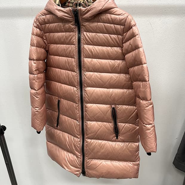 여) 버버리 신형 롱패딩 