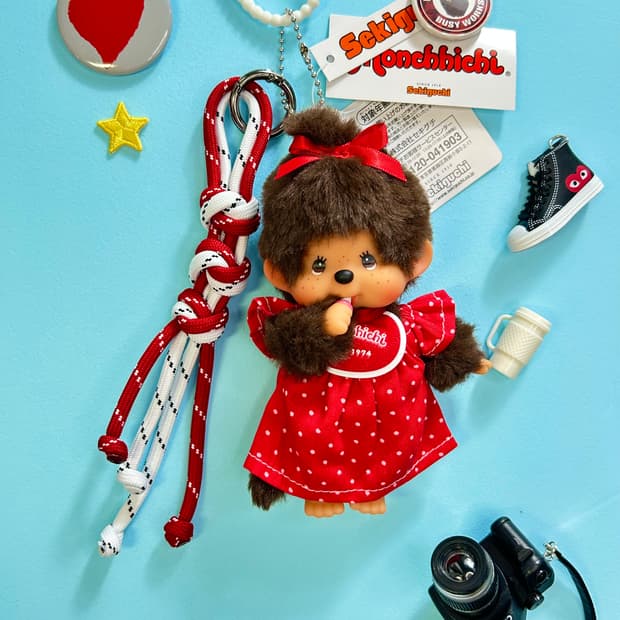 (15)정품몬치치❤️ 레드 도트 원피스 커스텀 키링