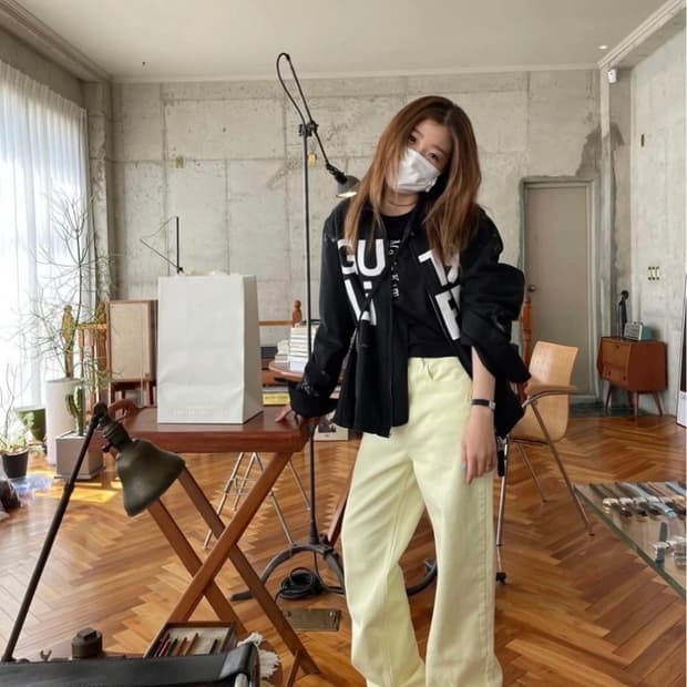 새상품)마뗑킴 레몬 베이지 데님 팬츠 청바지 다이닛 deinet 바지