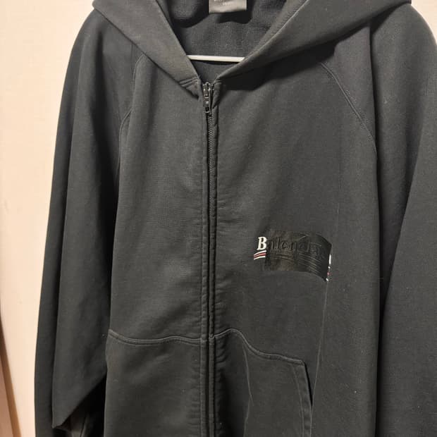 [4] 발렌시아가 개퍼 후드집업