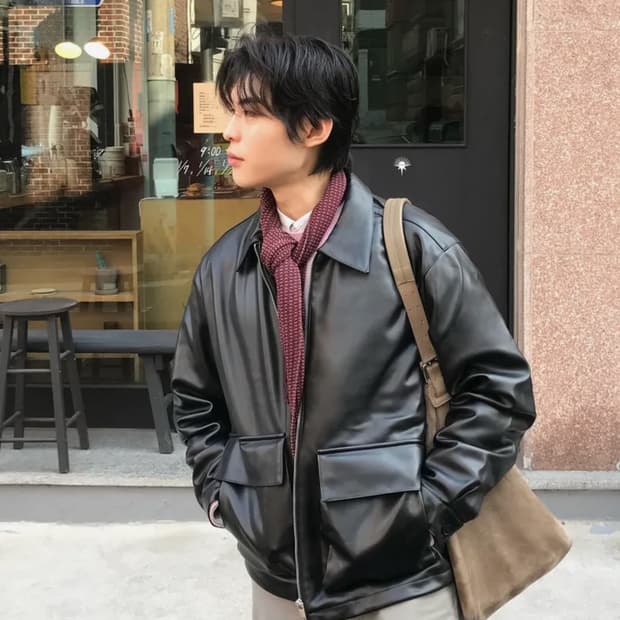 리메인세컨드 비건레더 오버핏 블루종 자켓 (블랙)