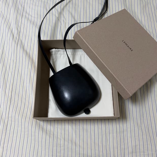 르메르 타코백 블랙