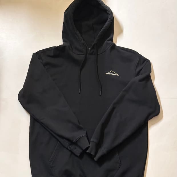 뉴발란스 후드티(검은색)