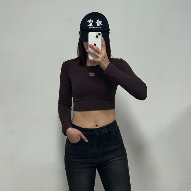 아디다스 트레포일 로고 롱슬리브 크롭티