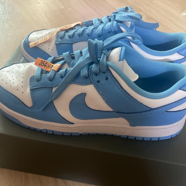 Nike Dunk Low Retro University Blue (275