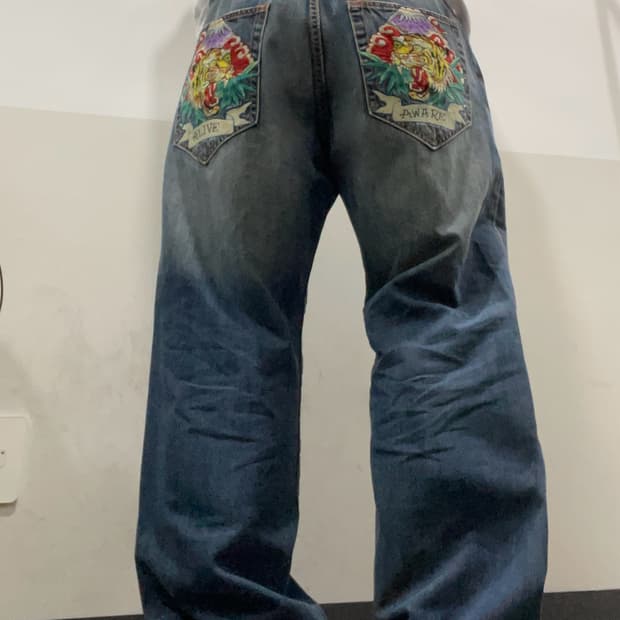 Ed Hardy 에드하디 타이거자수 와이드 셀비지 데님팬츠