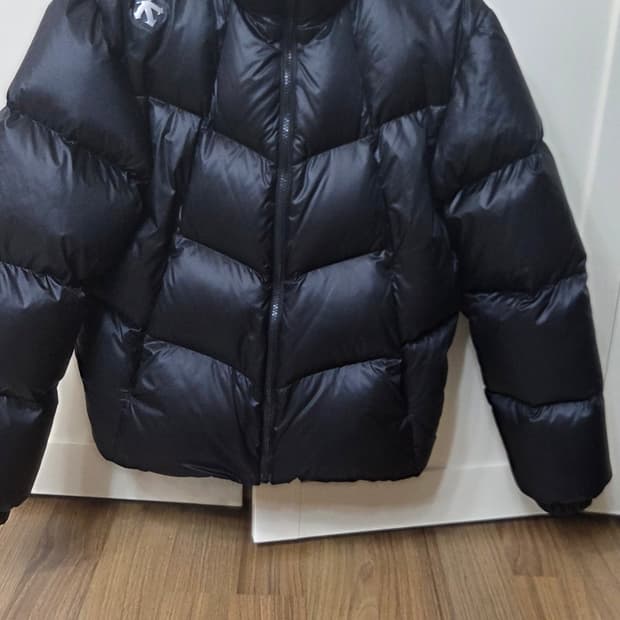 데상트 남성 오리털패딩 